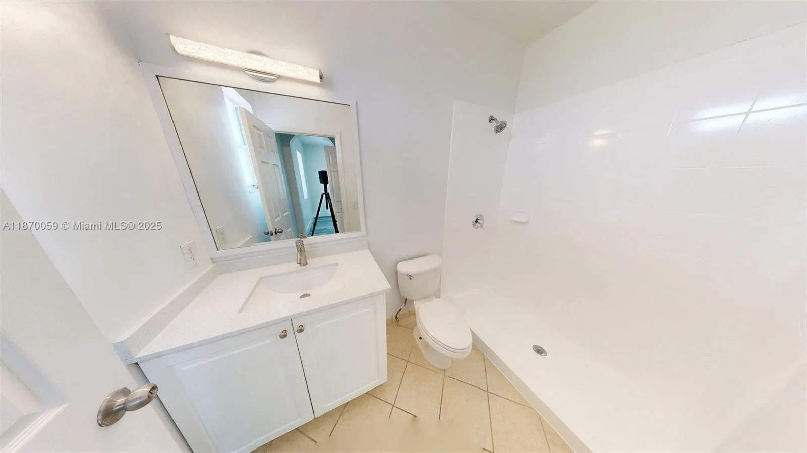 230 SE 29th Ave, #2