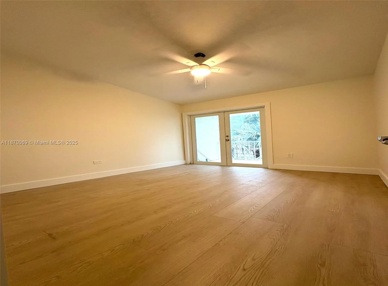 136 Marina Ave, #East