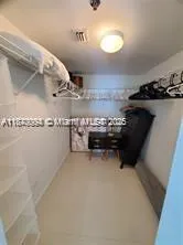 1200 Brickell Bay Dr, #3309