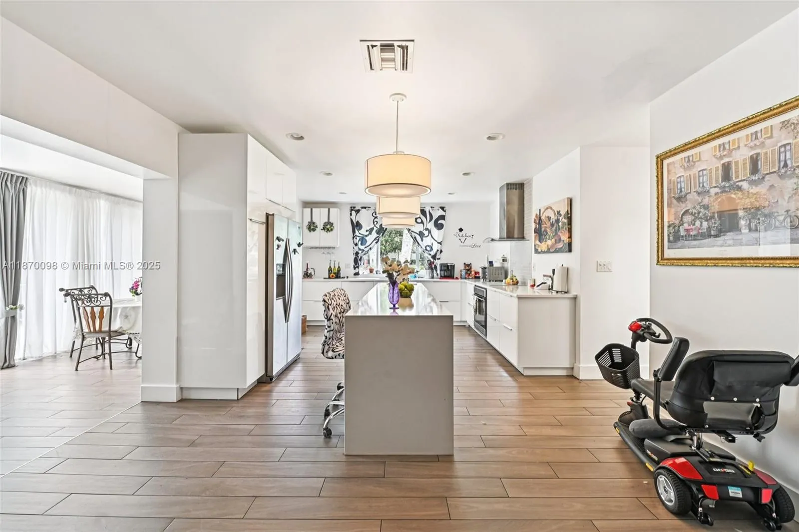 4314 Acacia Cir