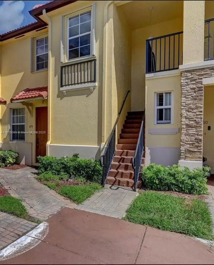 1420 NE 33rd Ave, #110-15