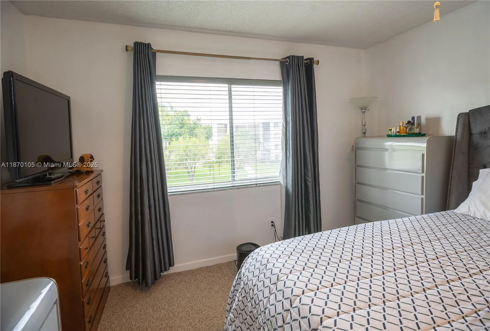 3178 Via Poinciana, #303