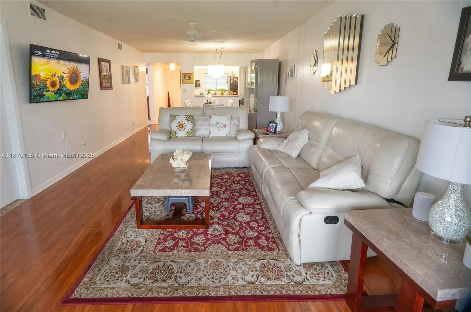 3178 Via Poinciana, #303