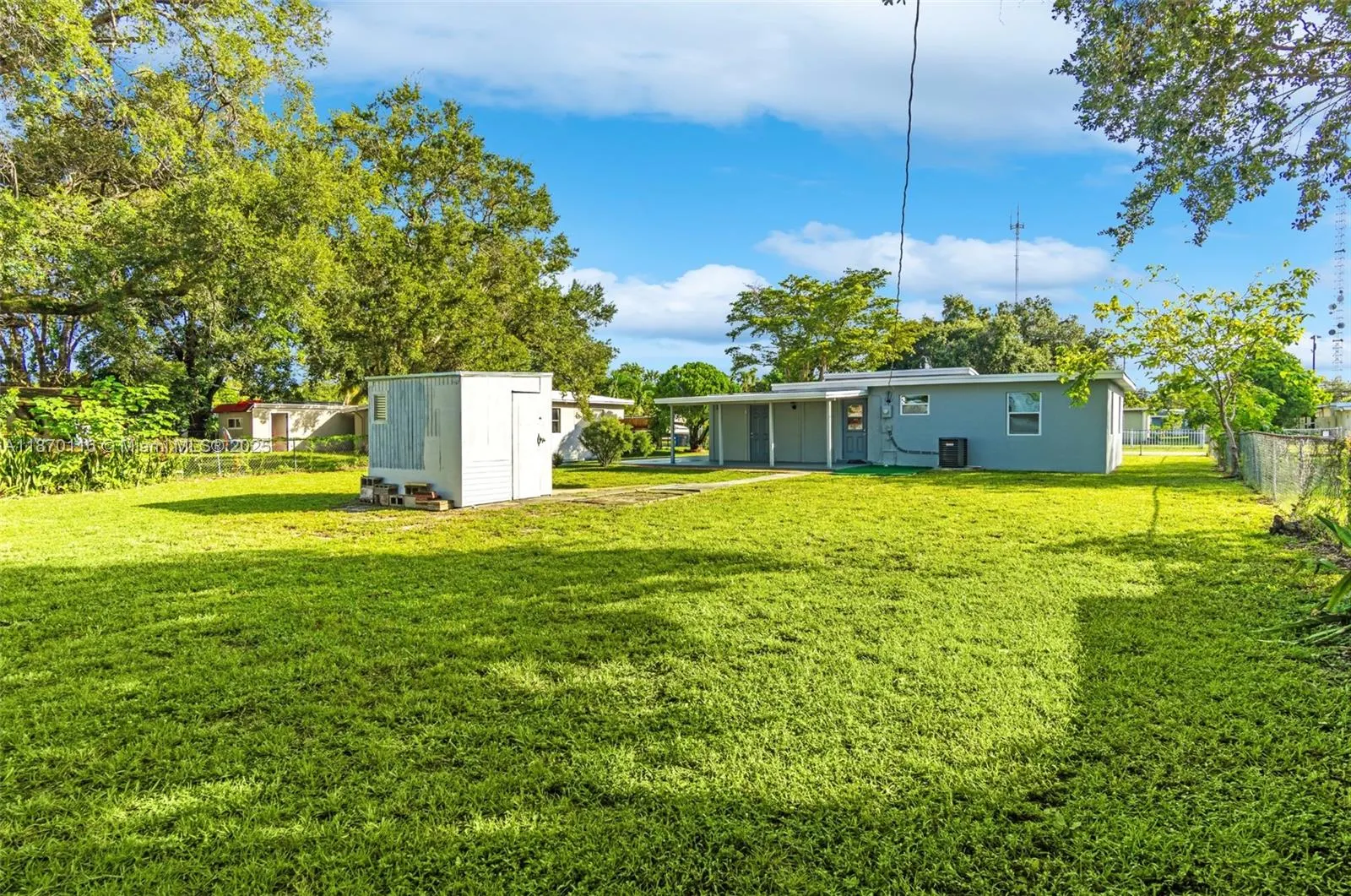 134 Miami Gardens Rd