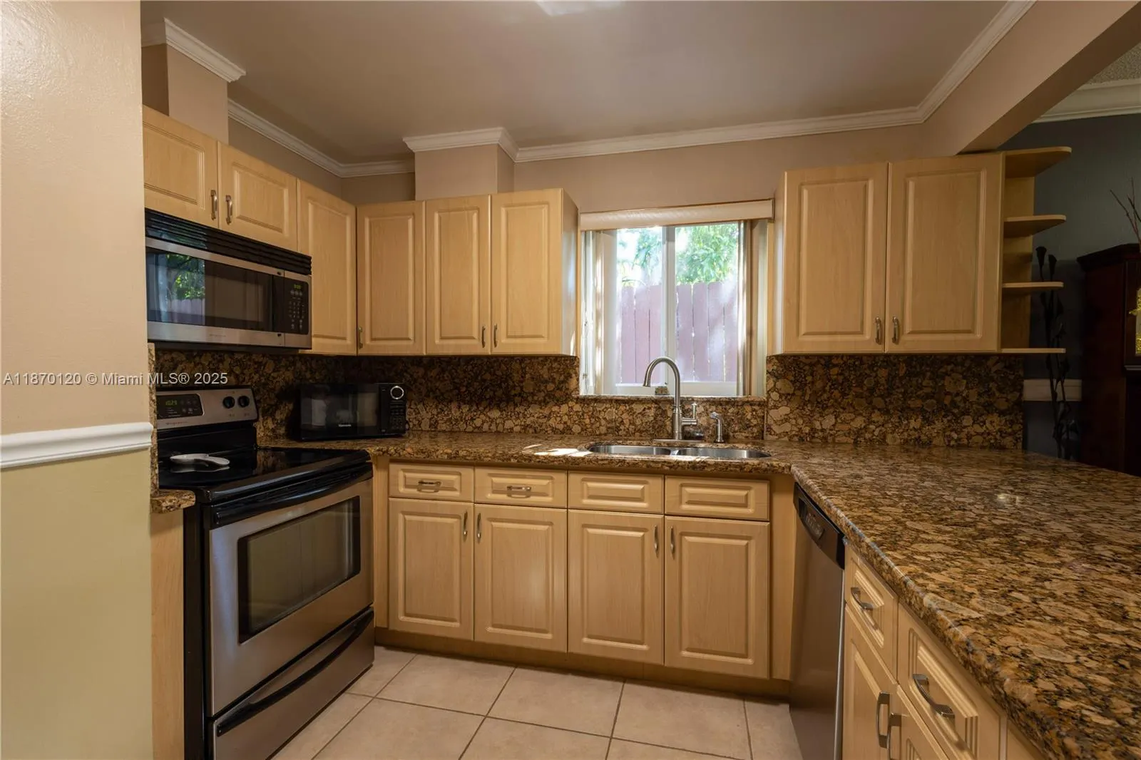 2435 SW 11th St, #9-B
