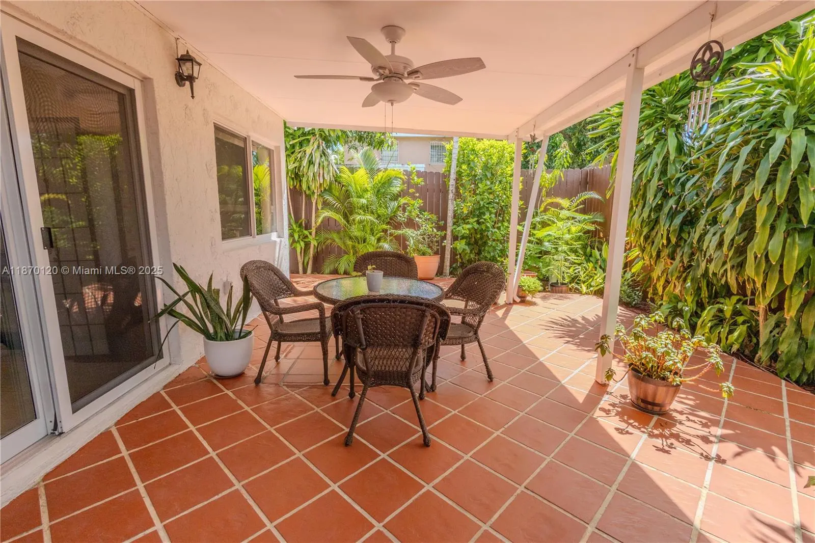 2435 SW 11th St, #9-B