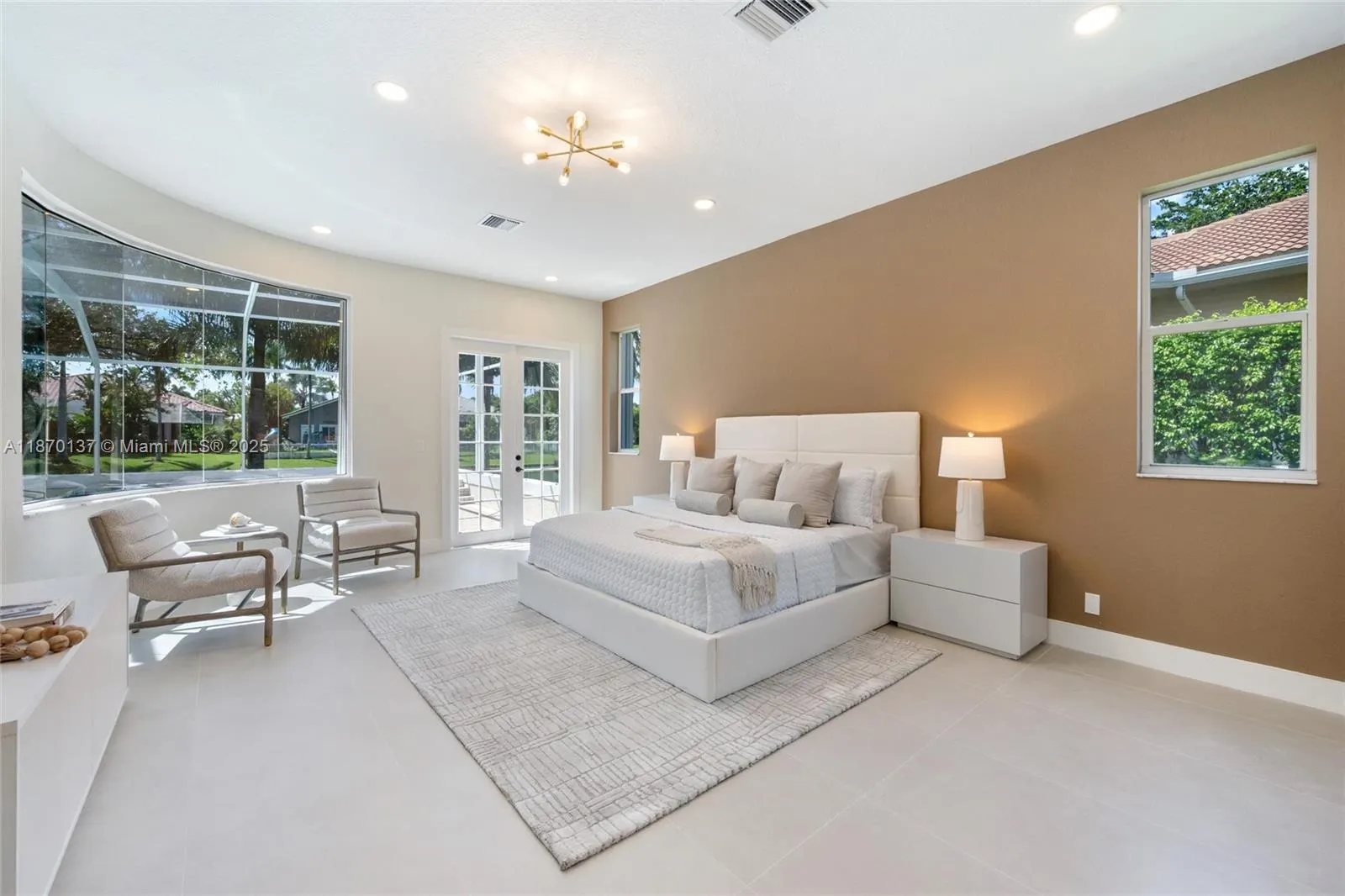 12140 NW 10th St