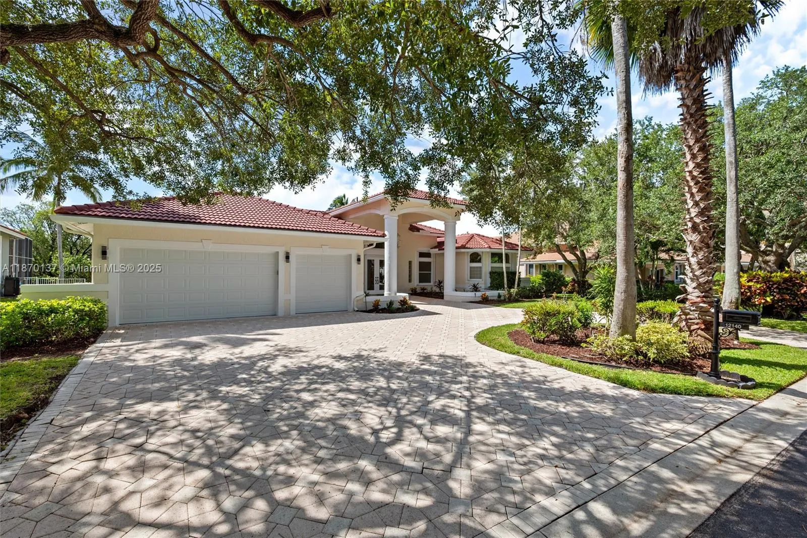 12140 NW 10th St
