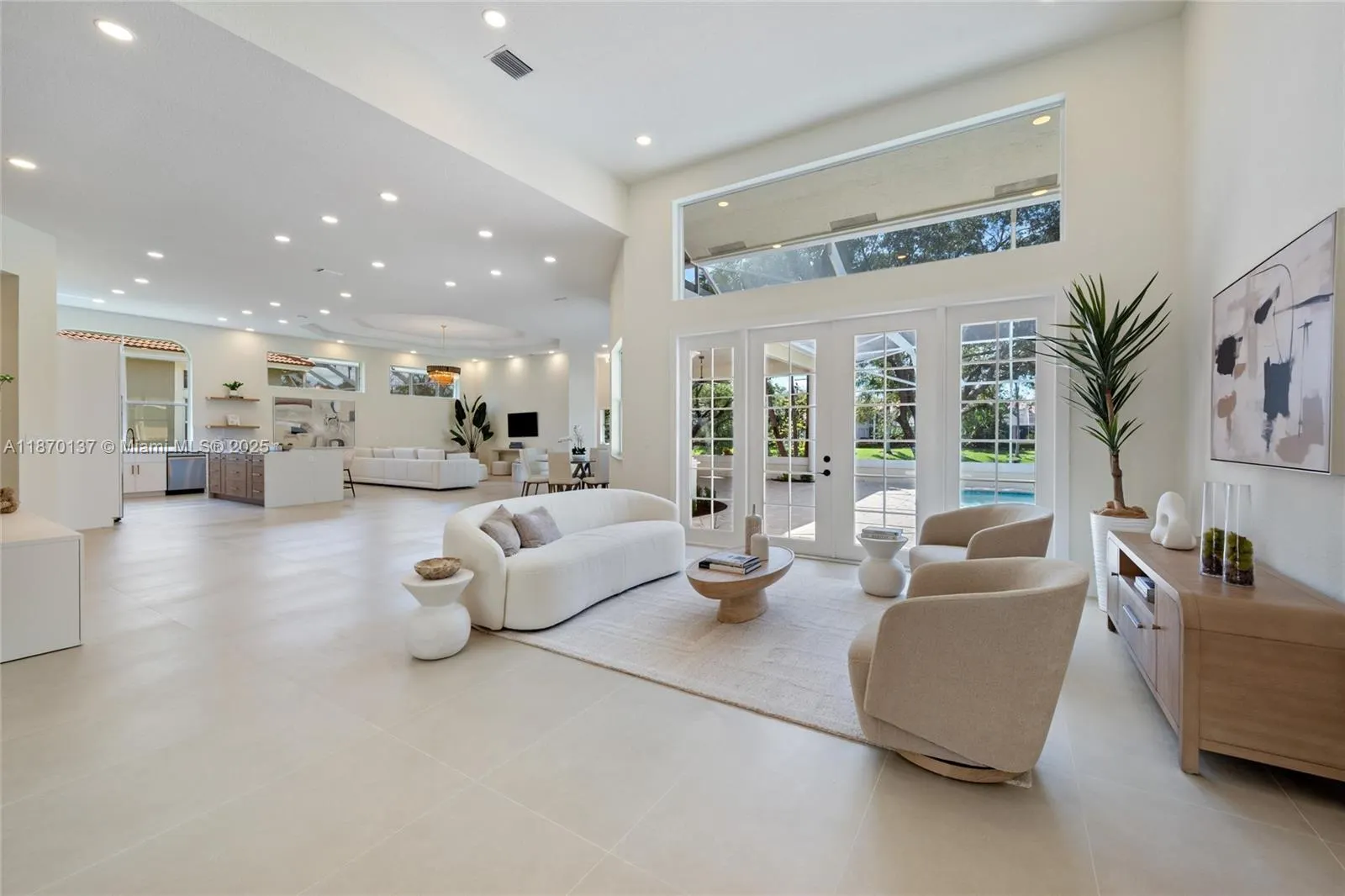 12140 NW 10th St