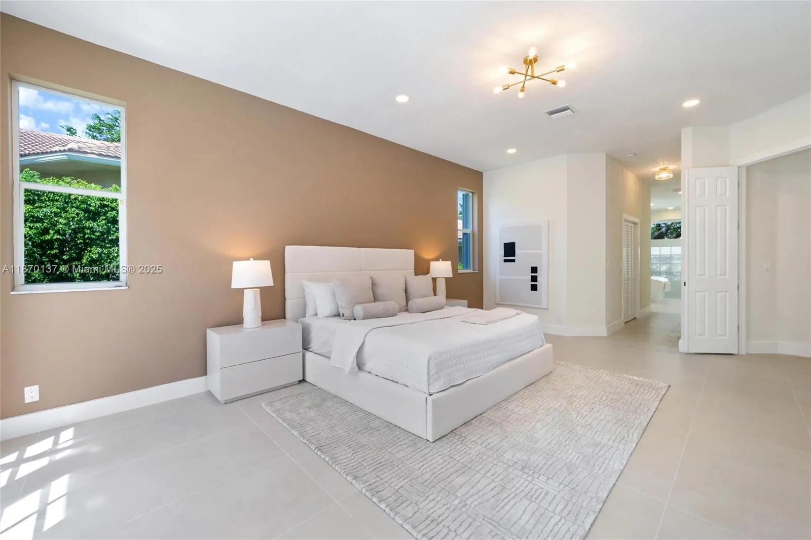12140 NW 10th St