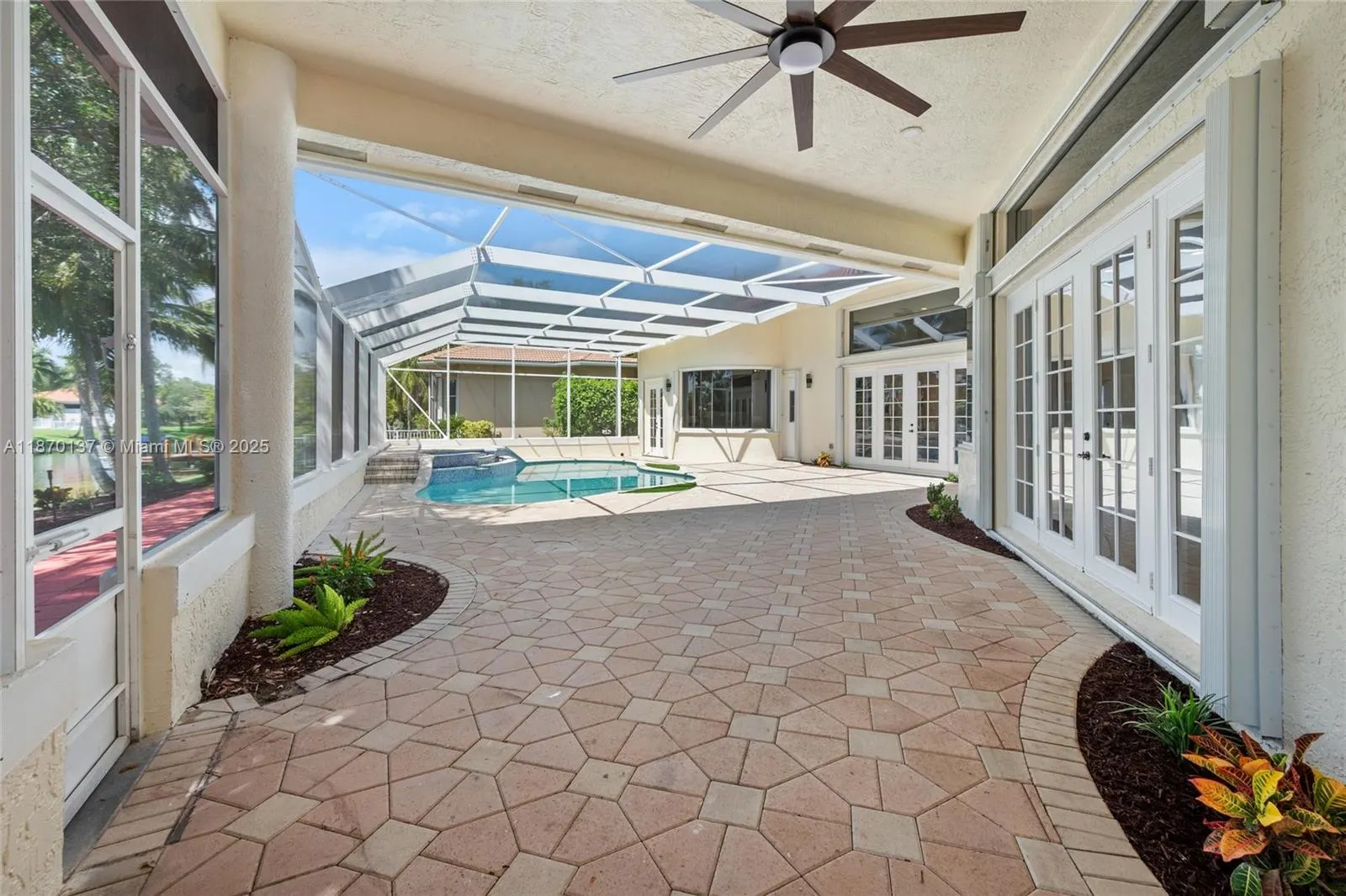 12140 NW 10th St