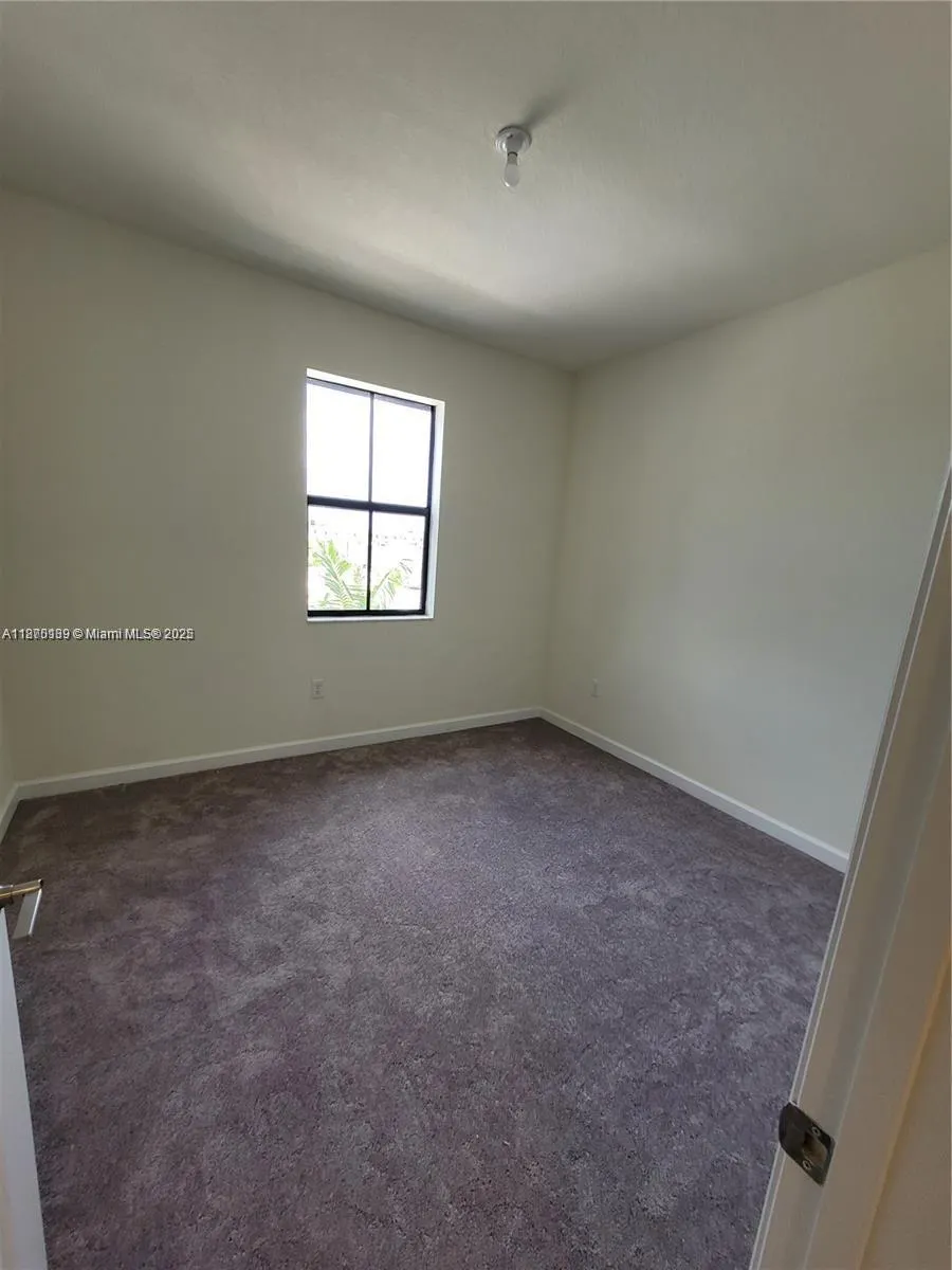 11125 W 33rd Ct, #0