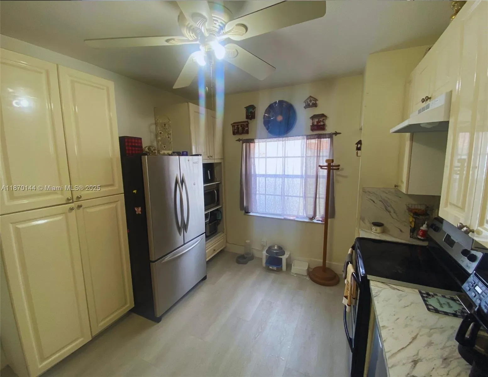 965 SW 180th Ter