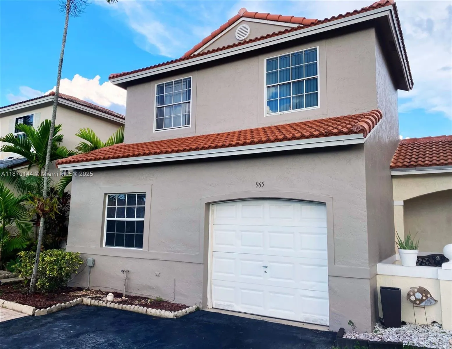 965 SW 180th Ter