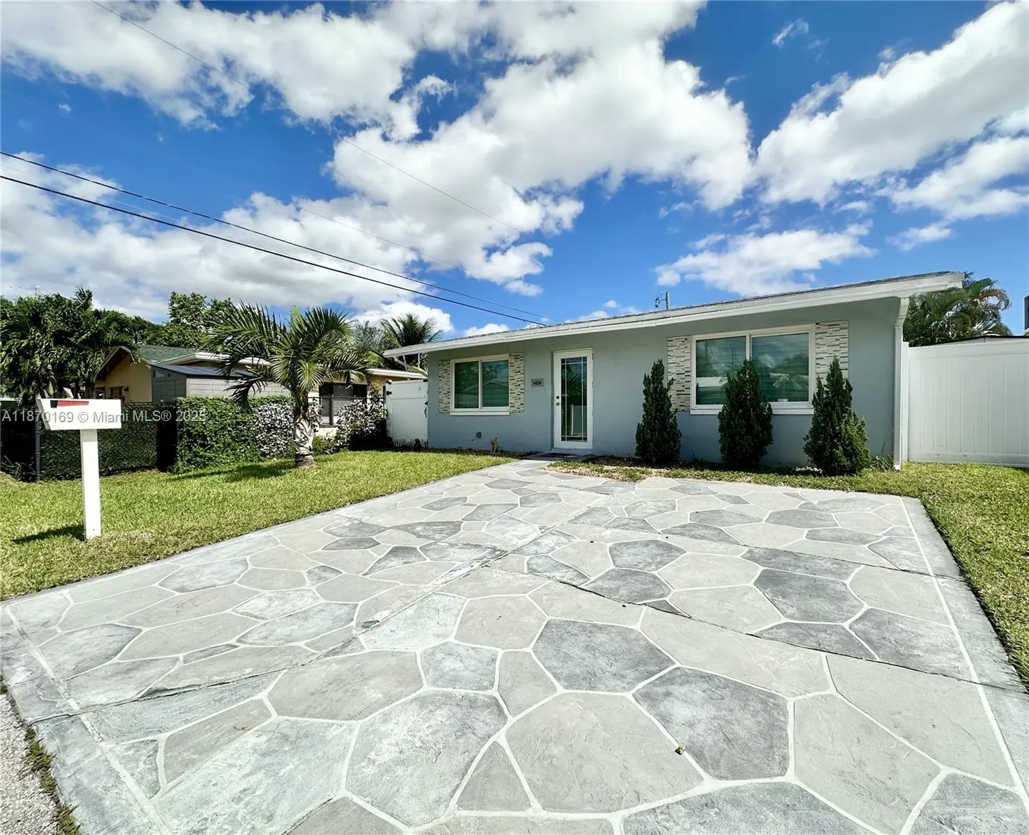 5404 NW 23rd Ter