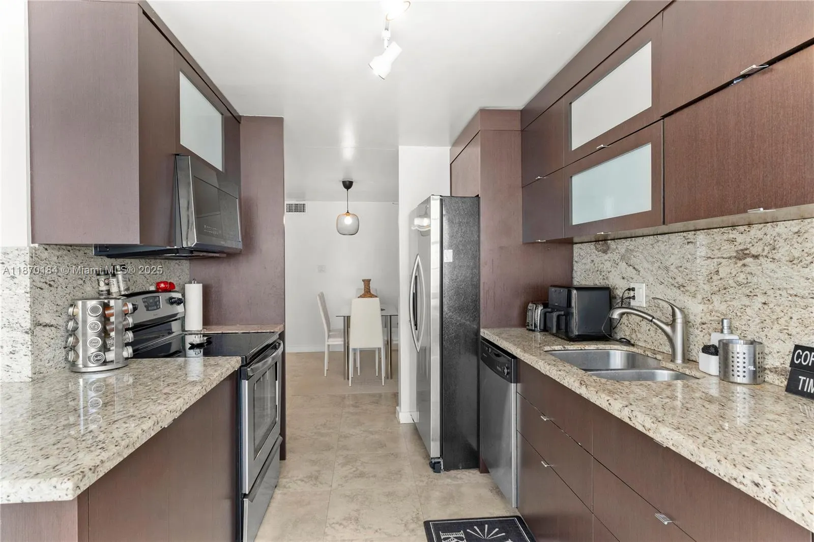 18071 Biscayne Blvd, #1404