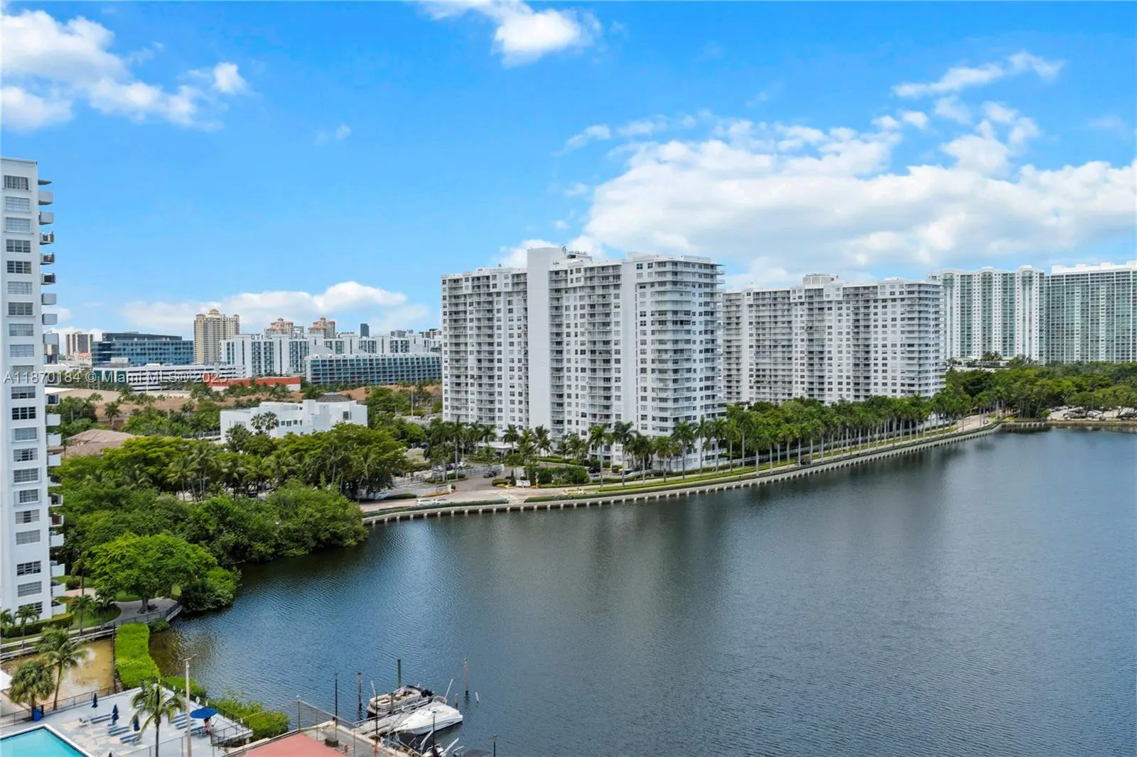18071 Biscayne Blvd, #1404