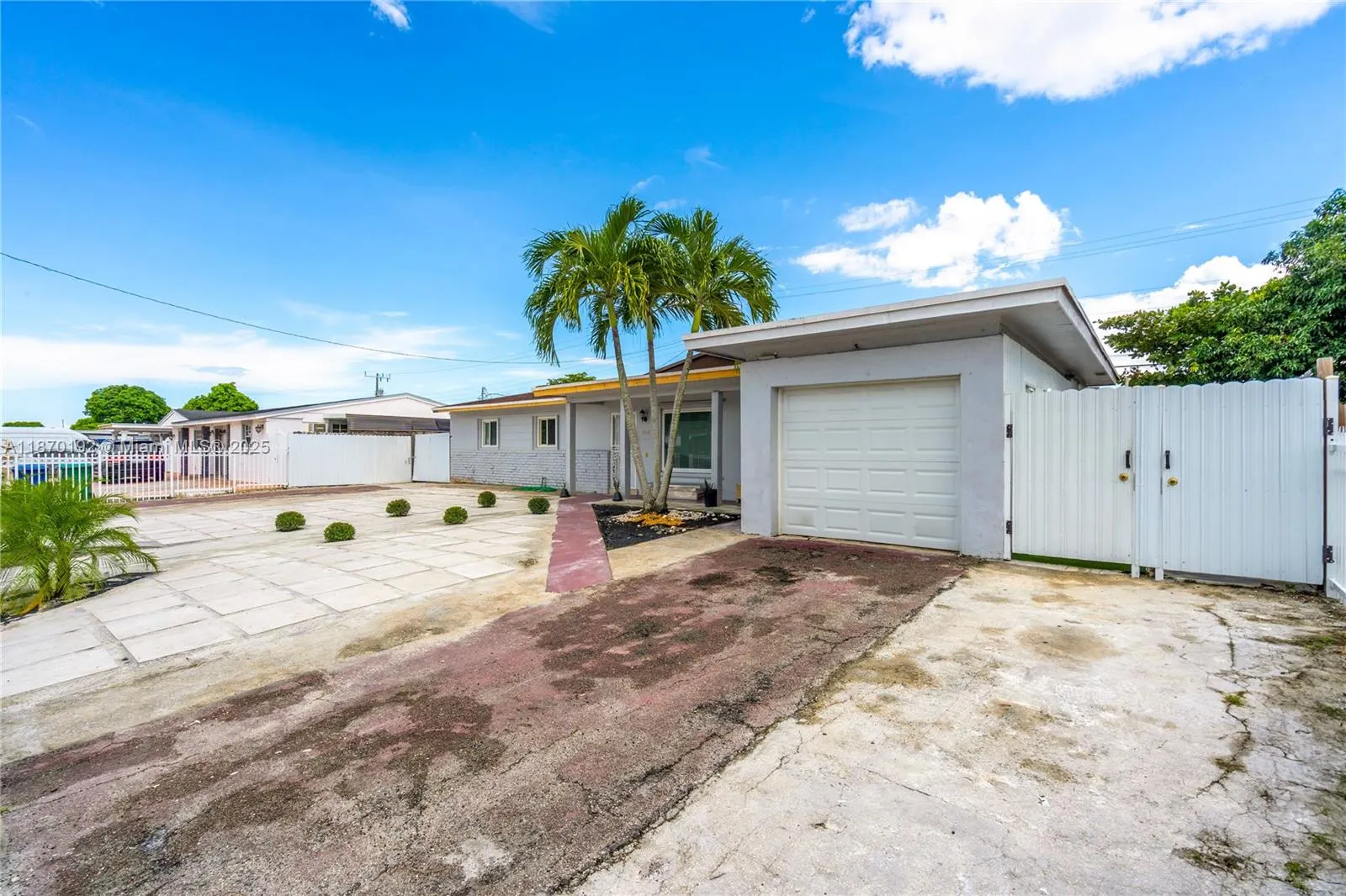 4510 NW 168th Ter