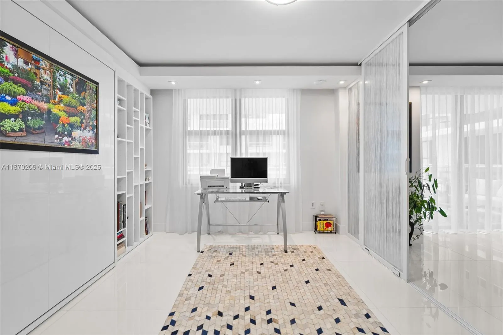9801 Collins Ave, #19J