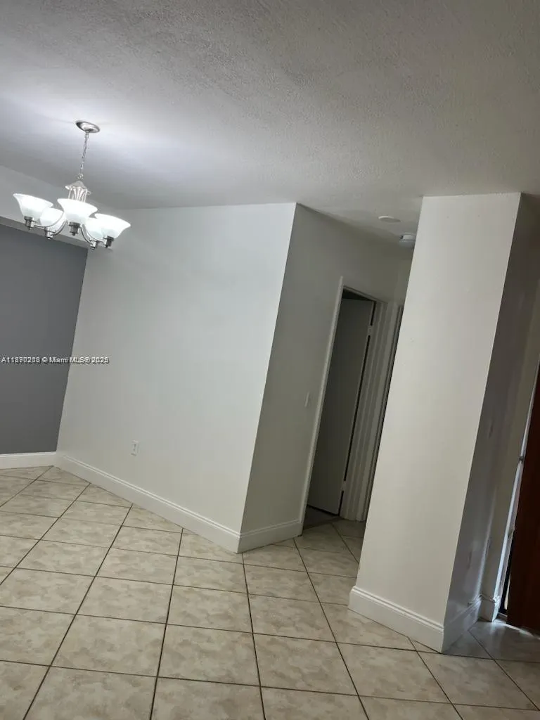 11750 SW 18th St, #129-1