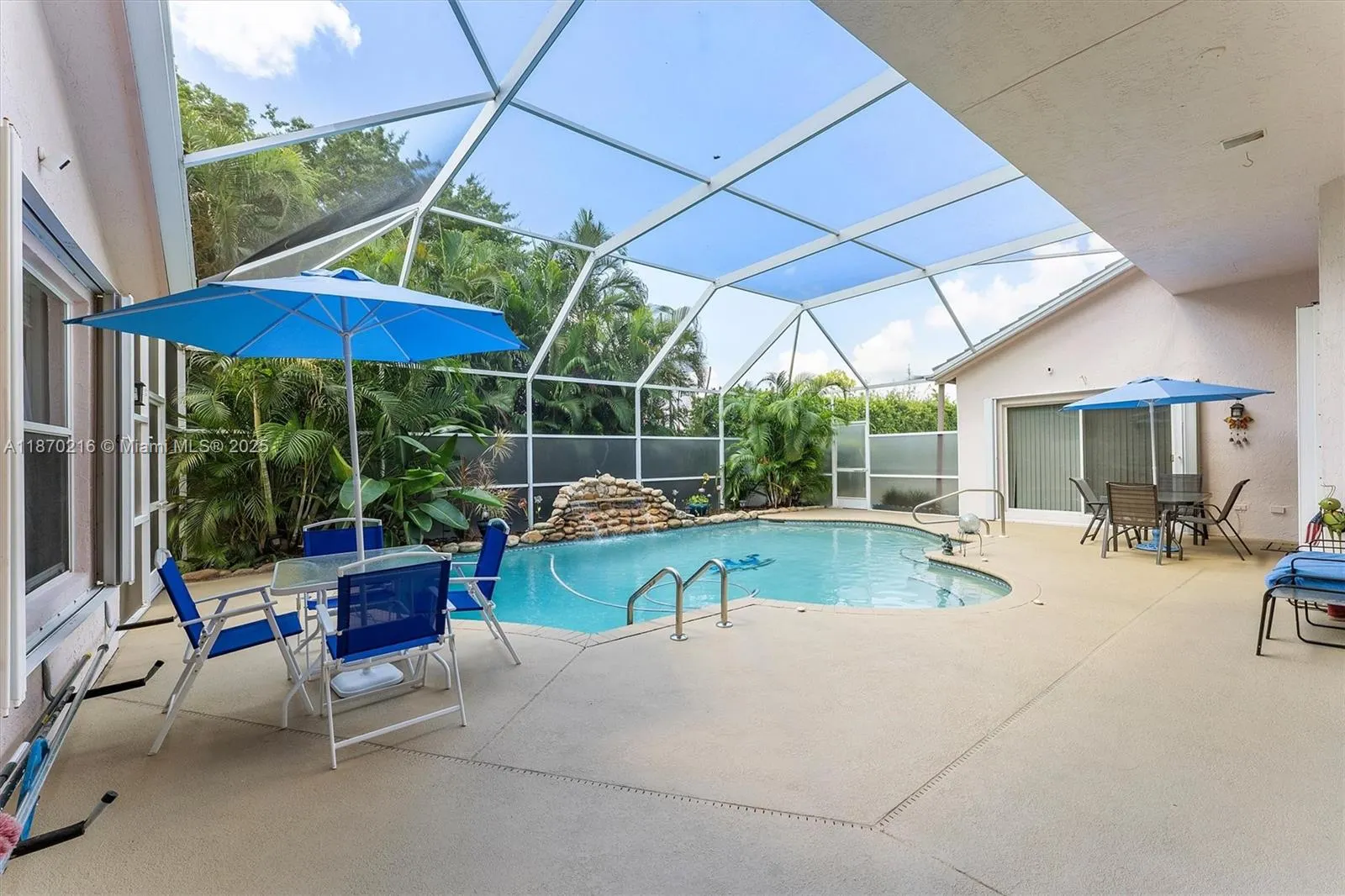 800 Clearbrook Park Cir