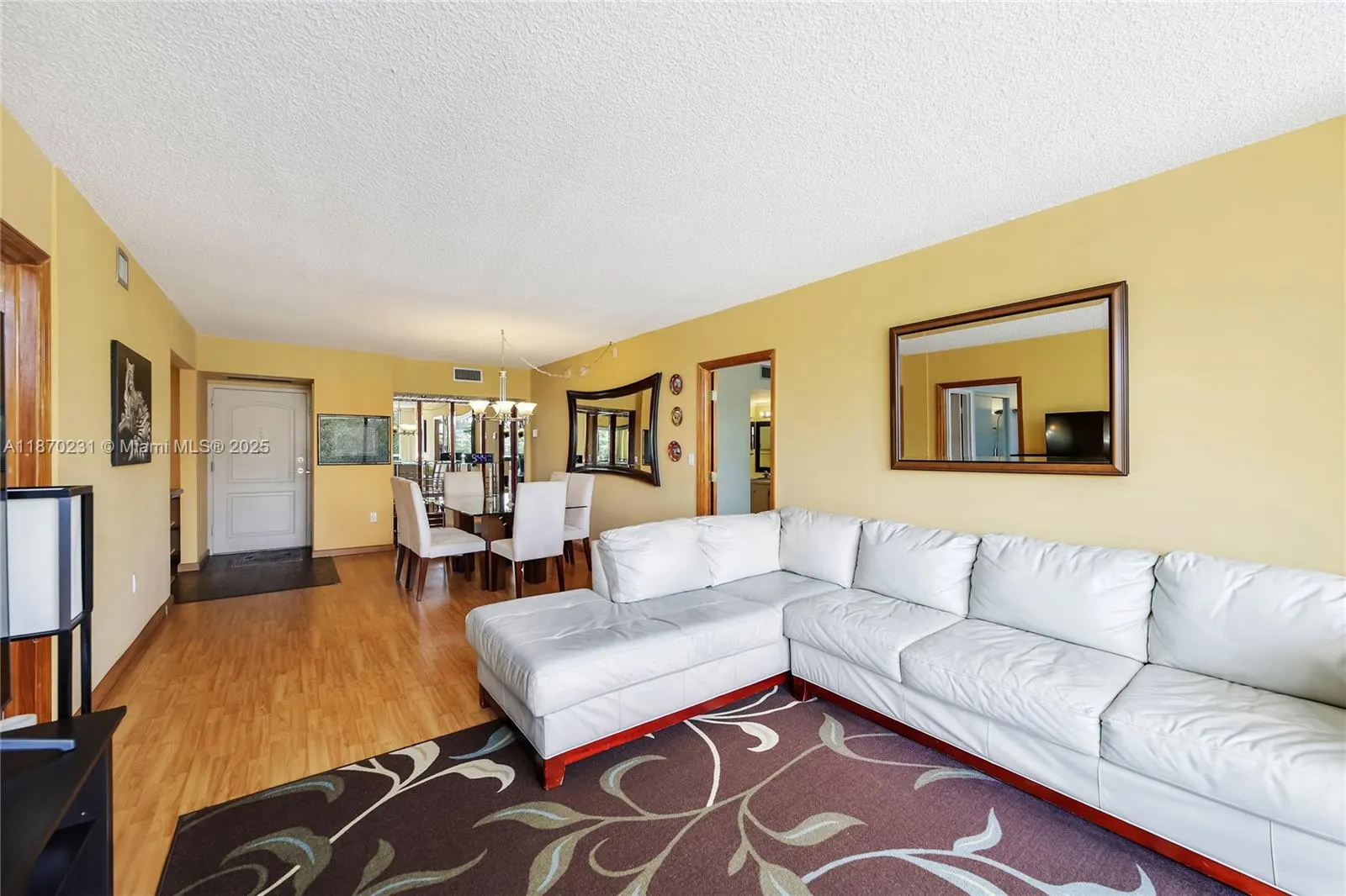 3675 N Country Club Dr, #204