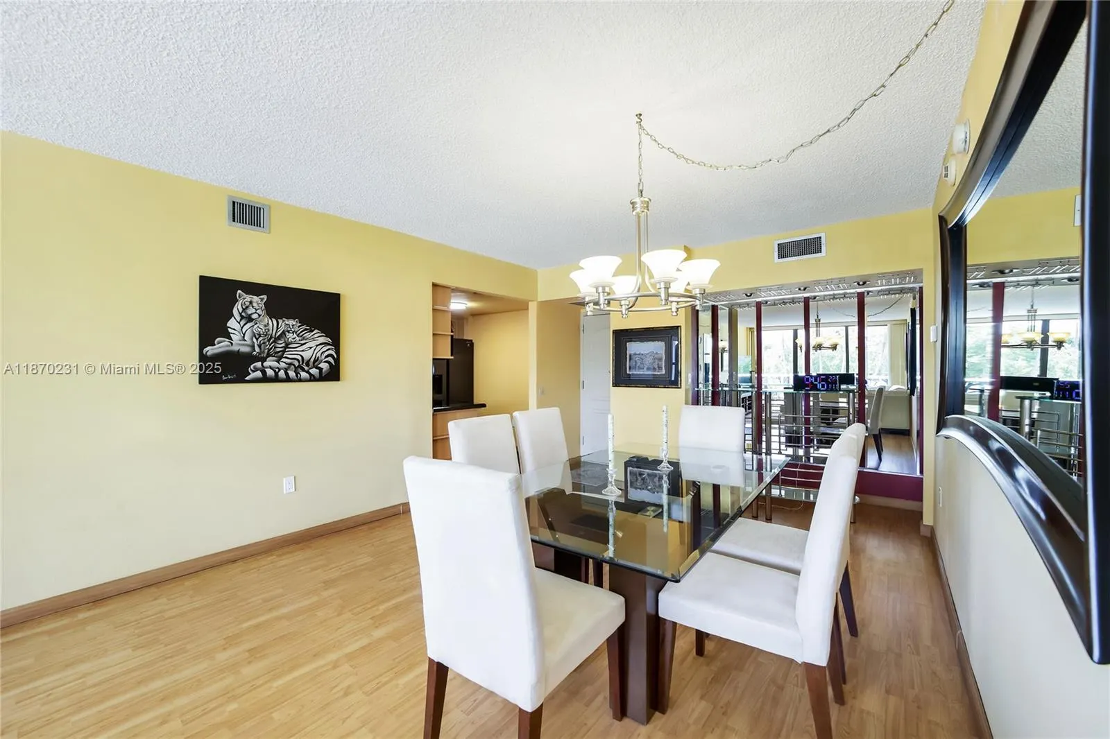 3675 N Country Club Dr, #204