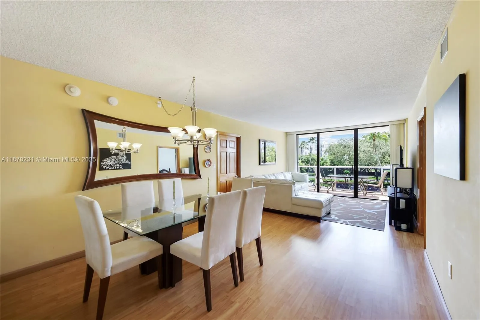 3675 N Country Club Dr, #204
