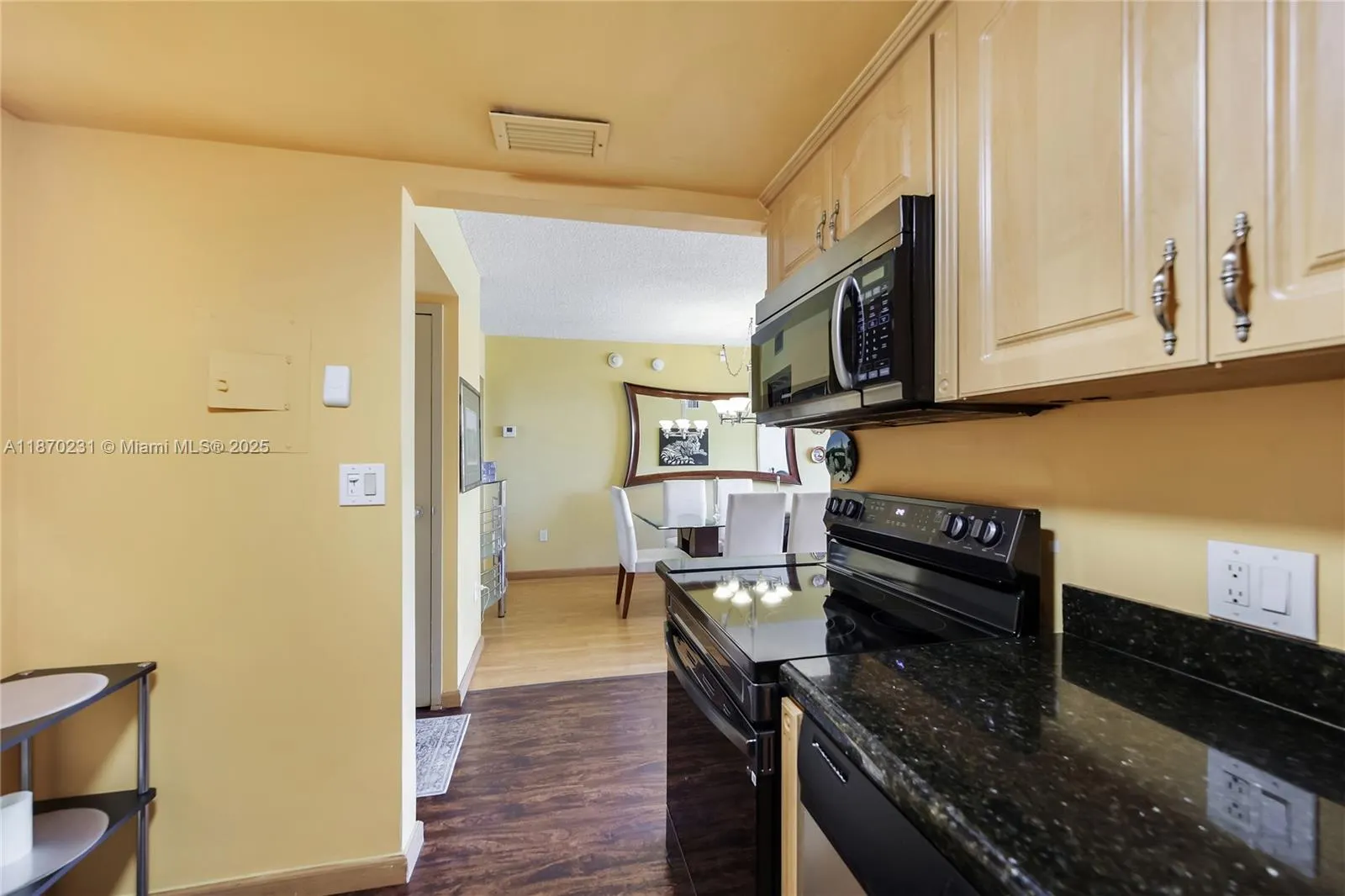 3675 N Country Club Dr, #204