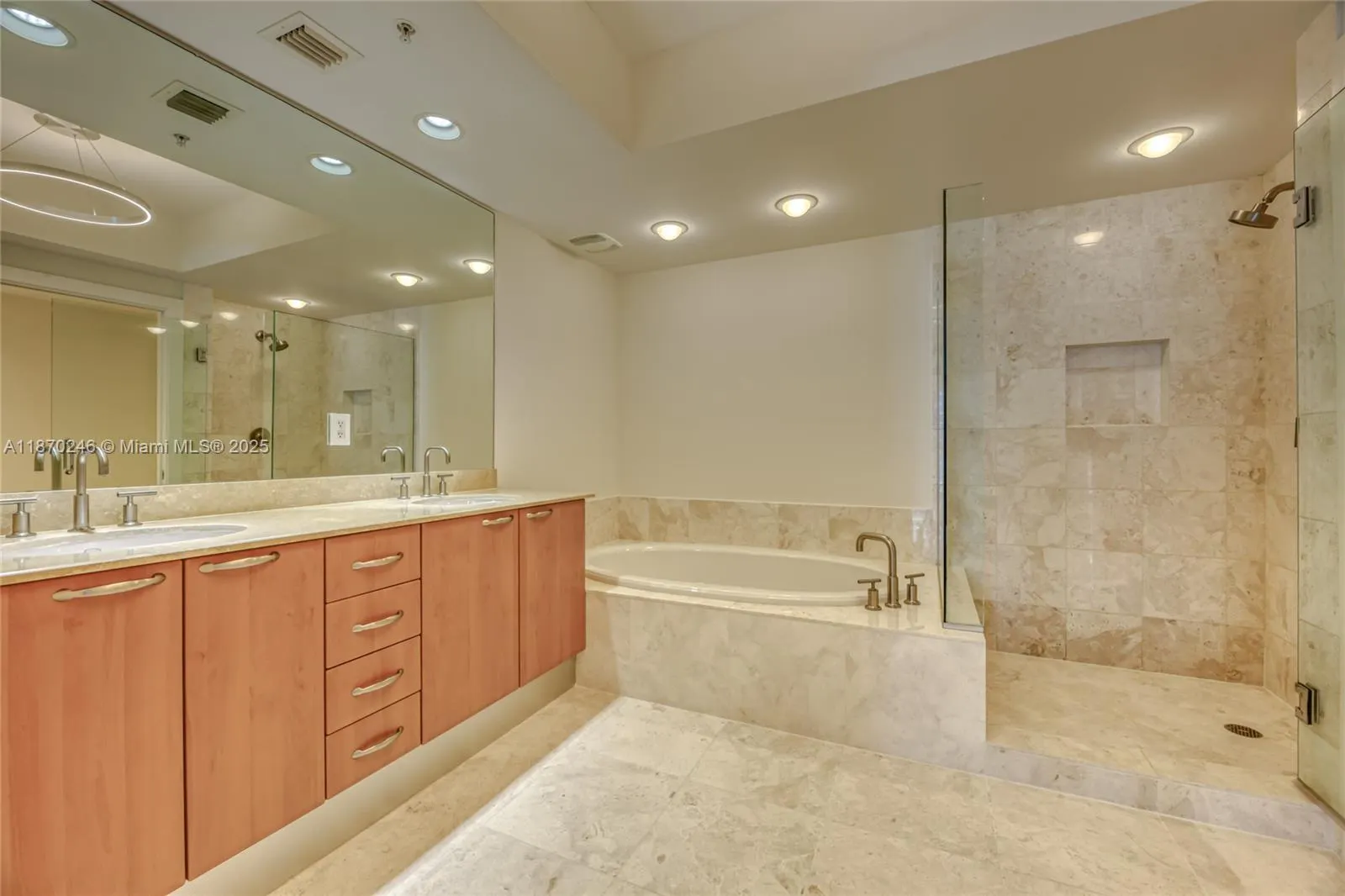 3535 S Ocean Dr, #2004