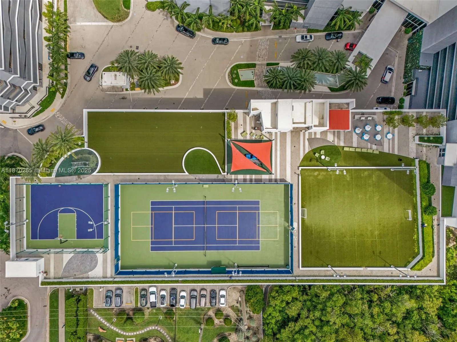 16385 Biscayne Blvd, #1819