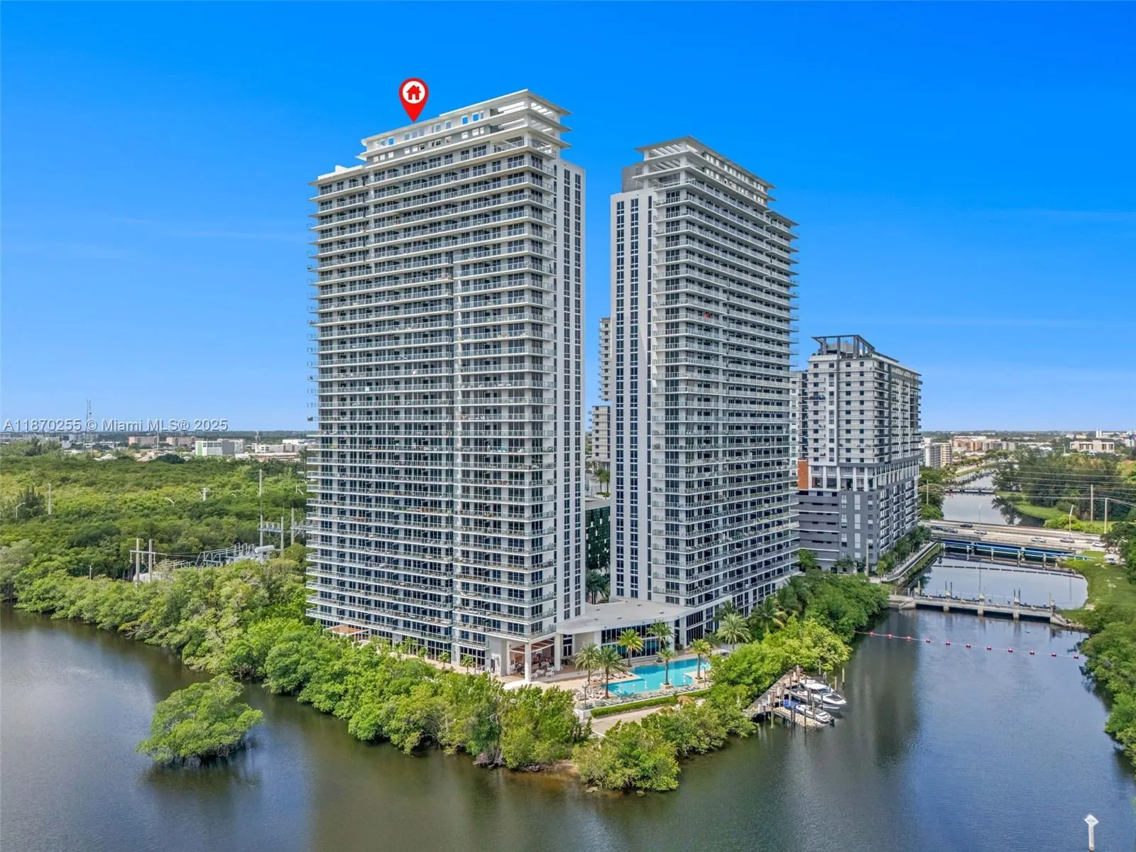 16385 Biscayne Blvd, #1819