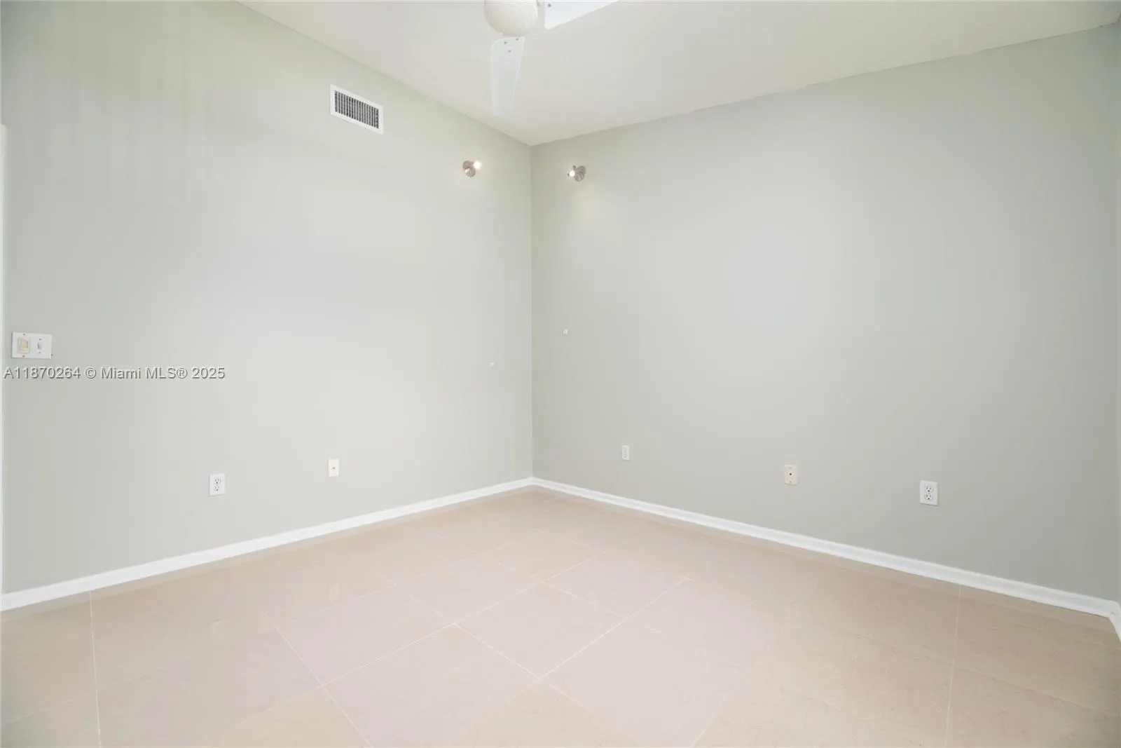 2428 NW 99th Way
