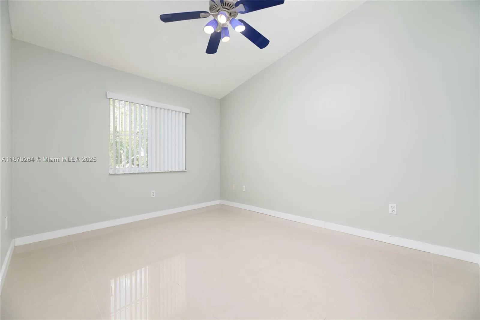 2428 NW 99th Way