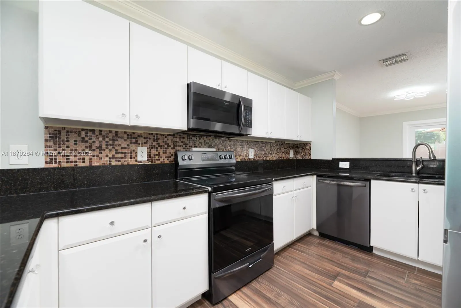 2428 NW 99th Way