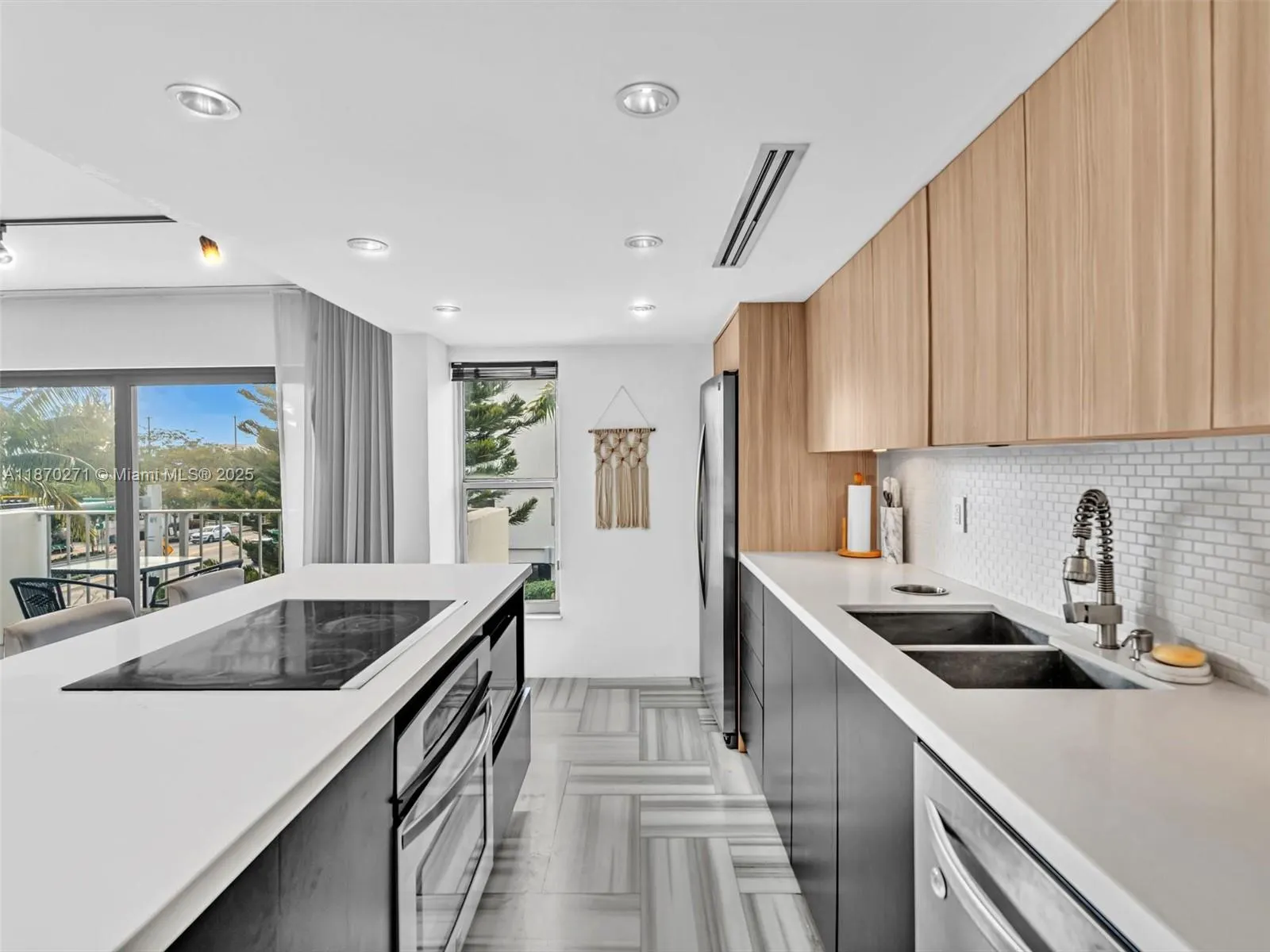 1300 Alton Rd, #3C