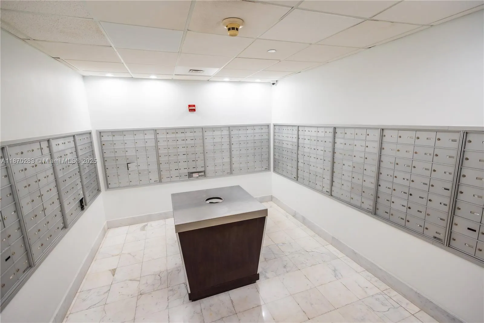 1000 West Ave, #430