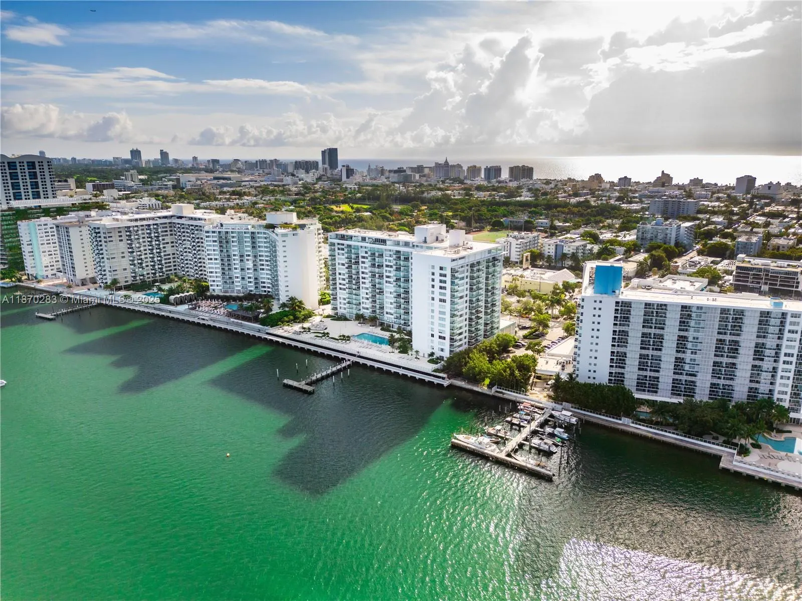1000 West Ave, #430