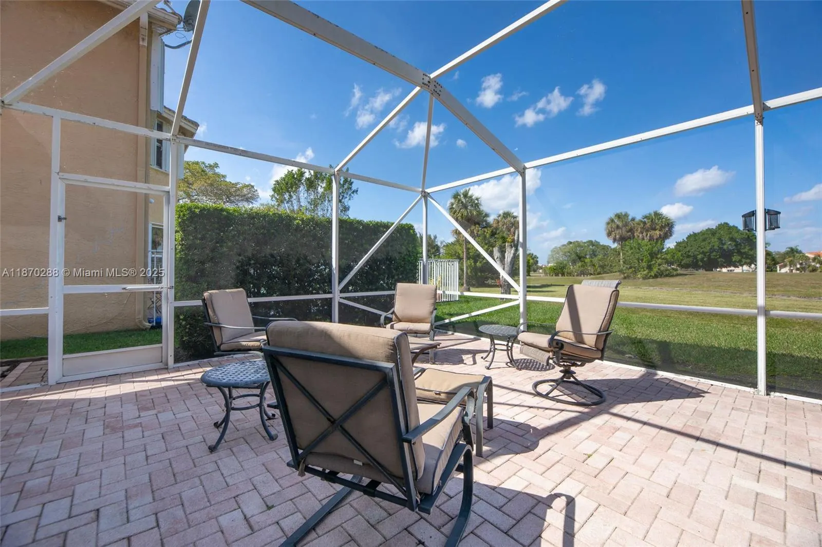 7800 NW 29th St