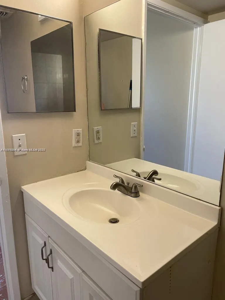 6065 NW 186th St, #304