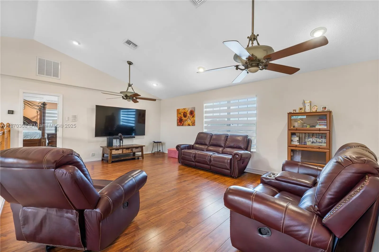 5208 Oakdale Rd