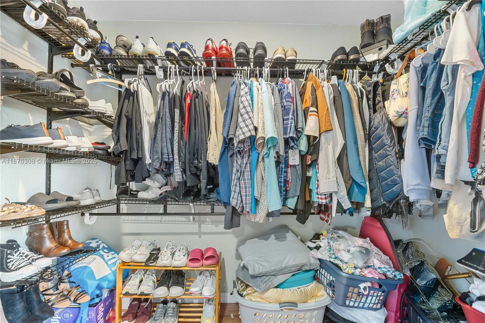 5208 Oakdale Rd