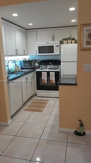 1087 Harwood F, #1087