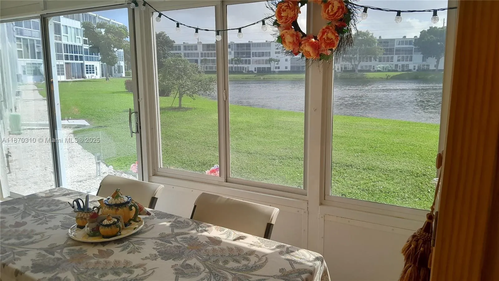 1087 Harwood F, #1087