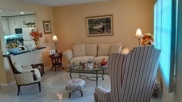1087 Harwood F, #1087