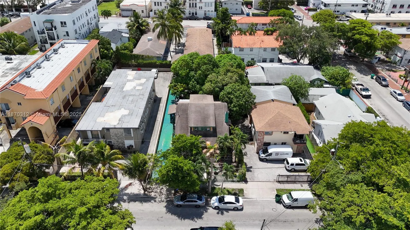 1260 SW 5th St