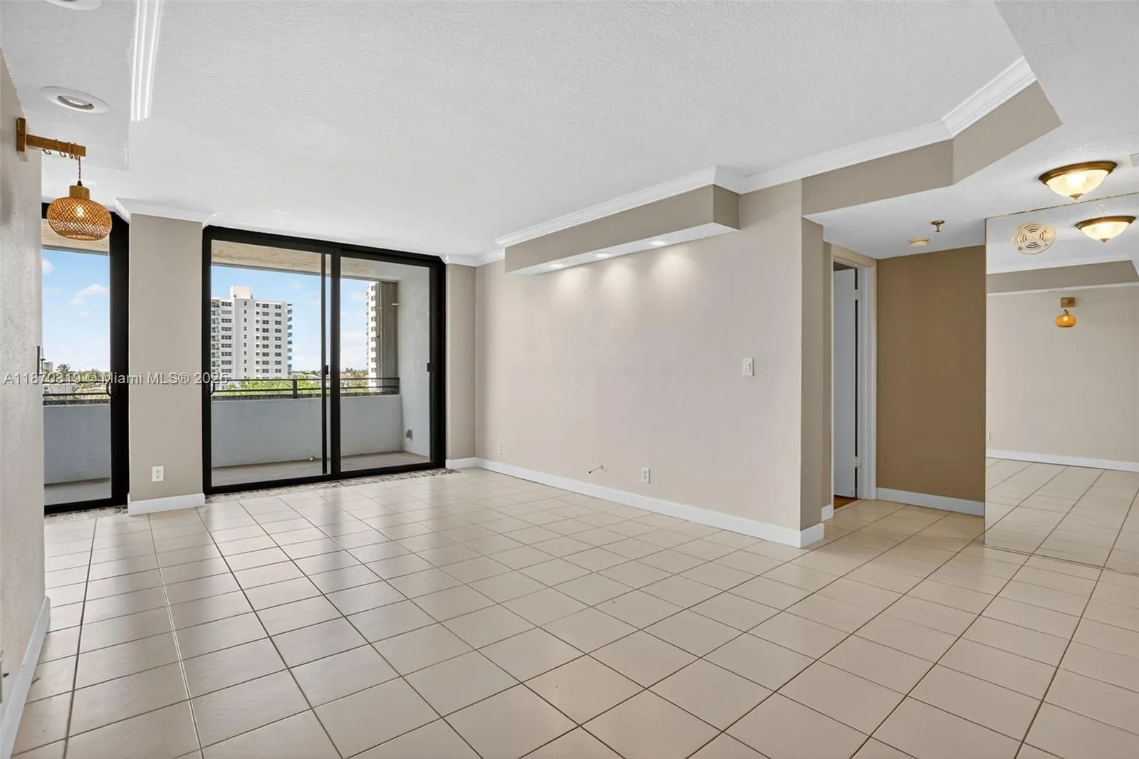 1500 N Ocean Blvd, #502