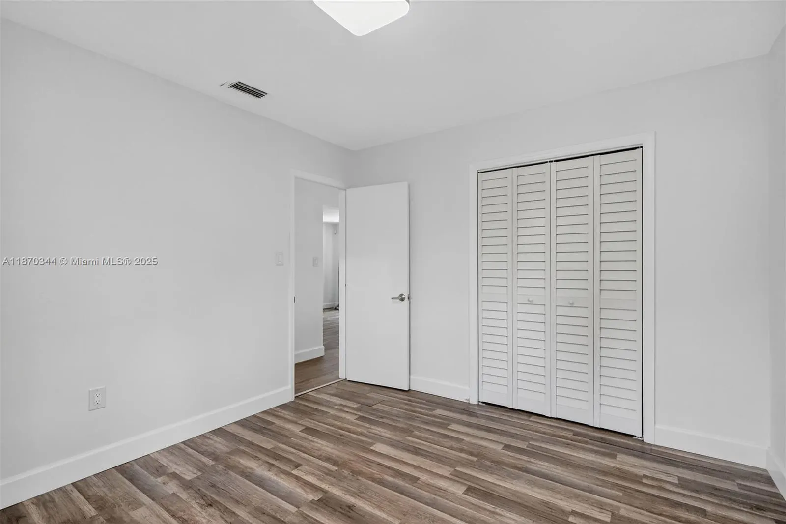 606 N 28th Ave