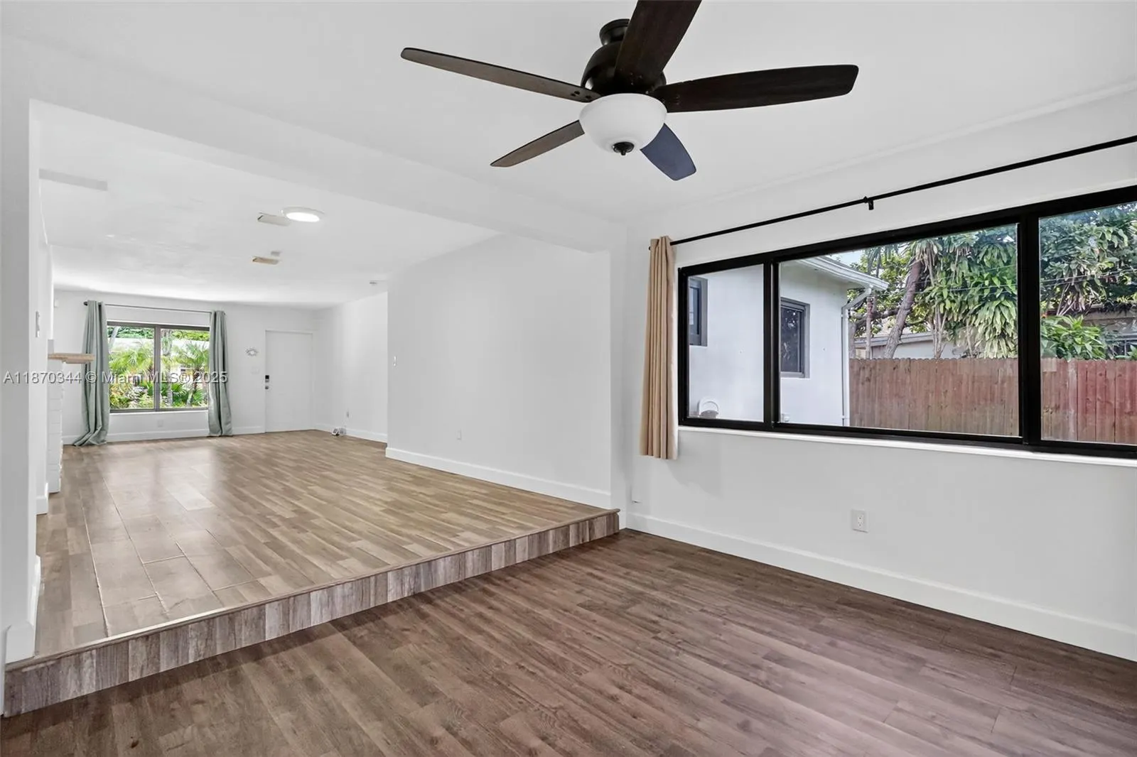 606 N 28th Ave