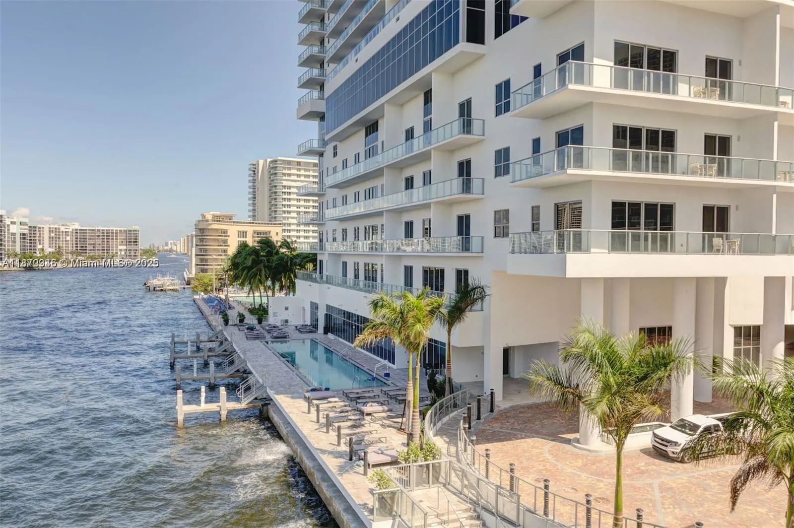 4010 S Ocean Dr, #R3308